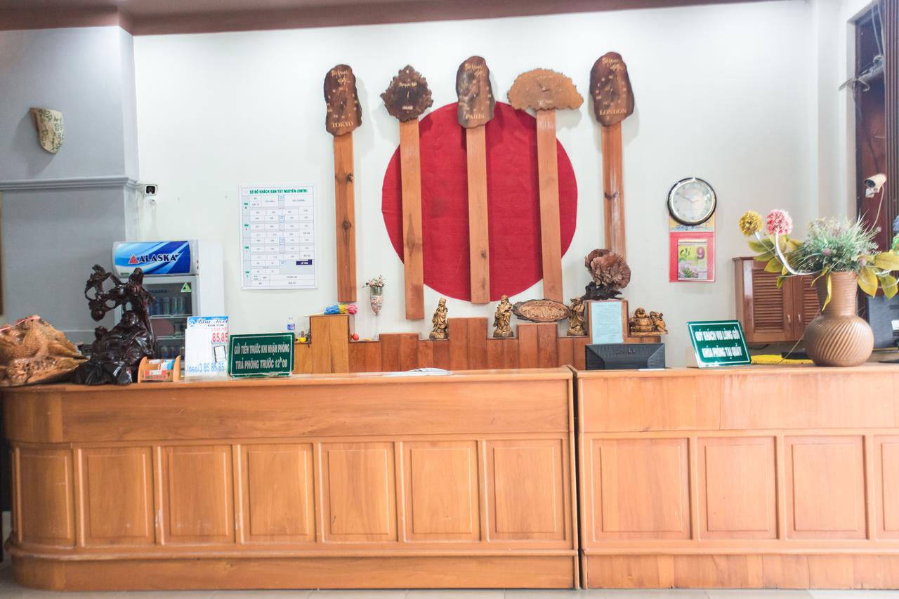 Tay Nguyen Hotel Tỉnh Kontum Kültér fotó