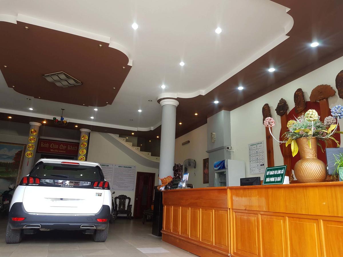 Tay Nguyen Hotel Tỉnh Kontum Kültér fotó