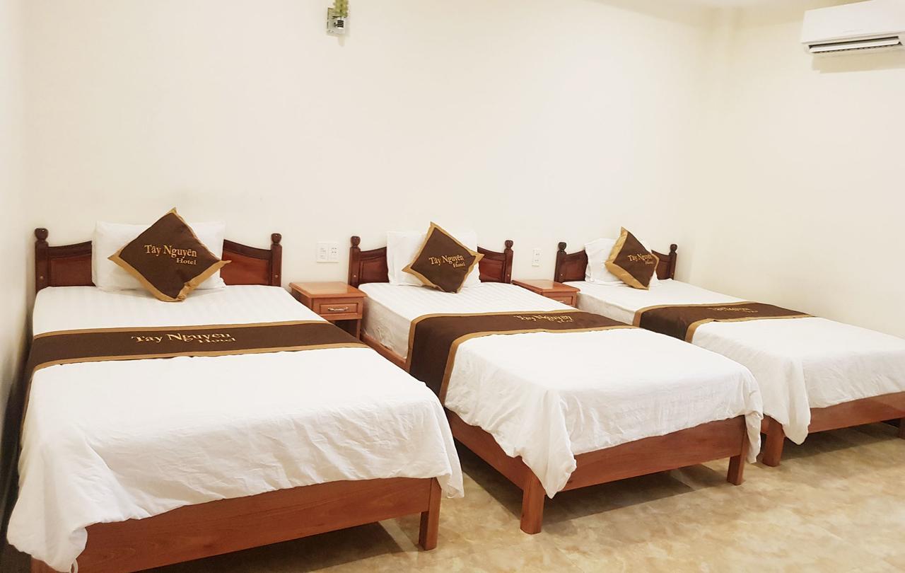 Tay Nguyen Hotel Tỉnh Kontum Kültér fotó