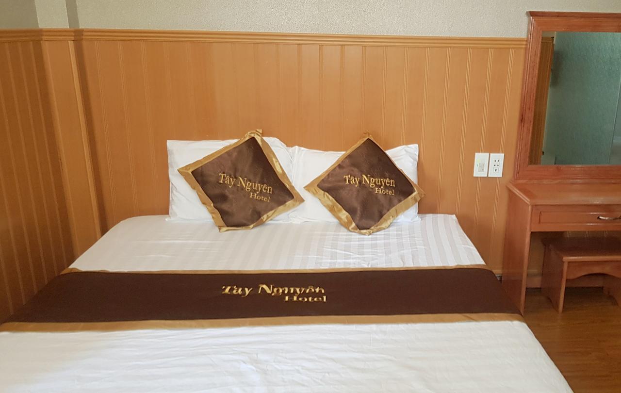 Tay Nguyen Hotel Tỉnh Kontum Kültér fotó